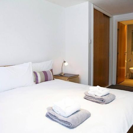 Joivy Inviting Flat With Parking In Canonmills إدنبرة المظهر الخارجي الصورة